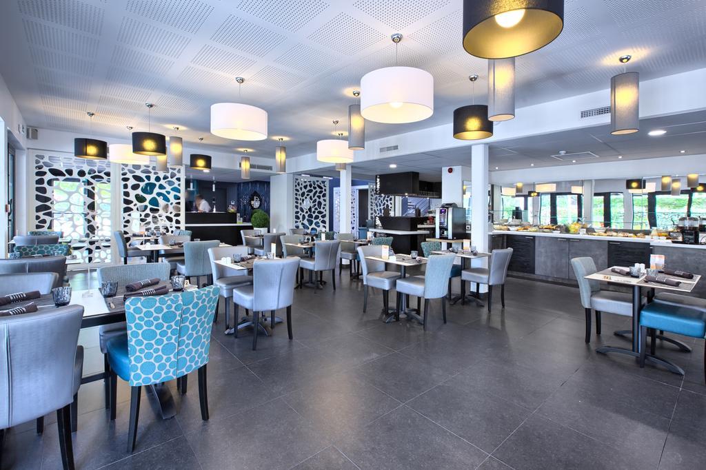 Logis Hotel Restaurant & Spa Au Comte D'Ornon Крадиньян Экстерьер фото